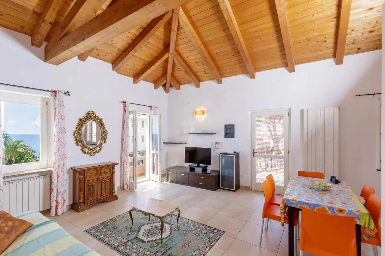 191) Casa Con Piscina -Ospedaletti, Sea View 300M Beach Apartment